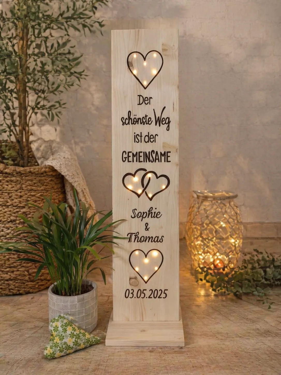 Personalisiertes Hochzeitsgeschenk aus Holz
